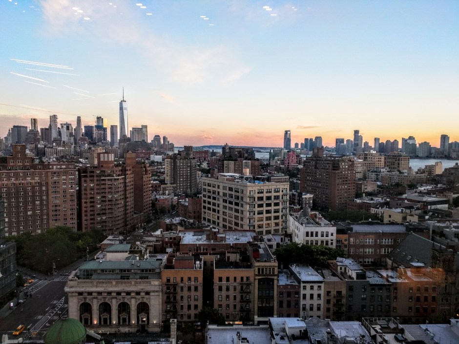 5 Weeks of Summer in New York City – A Love Story. Read the full post at The Savorist (www.thesavorist.com). #NewYorkCityLife #NYC #Manhattan #Travel #Travelogue #Photography